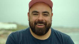 <em><strong>Marcos L.</strong></em>